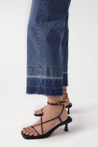 FAITH PUSH IN JEANS WITH UNDONE HEM