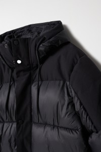 PUFFER-JACKE MIT KAPUZE