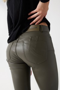 LEATHER EFFECT DESTINY PUSH-UP TROUSERS