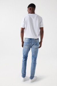 SLIM-JEANS MIT VERZIERUNGEN