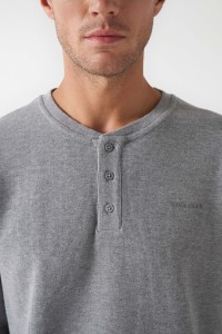 TEXTURED EFFECT JUMPER