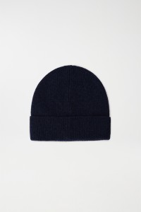 KNITTED BEANIE