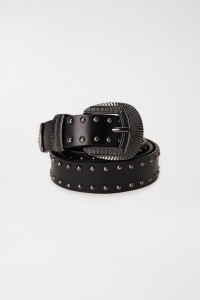 LEATHER BELT WITH METALLIC APPLIQUS