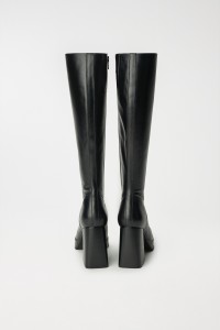 LEATHER BLOCK HEEL KNEE-HIGH, BLACK