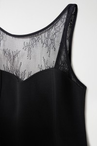 CORSET TOP WITH LACE DETAIL