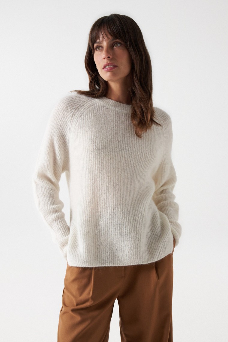 PULL EN LAINE ET MOHAIR