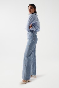 TRUE HIGH RISE JEANS WITH EMBROIDERY