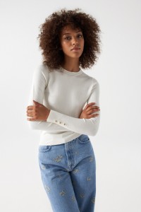 PULL EN MAILLE FINE