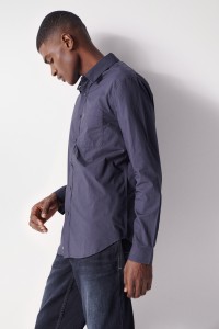 PLAIN POCKET SHIRT