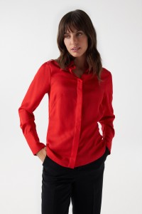 SATIN-FEEL SLIM FIT SHIRT