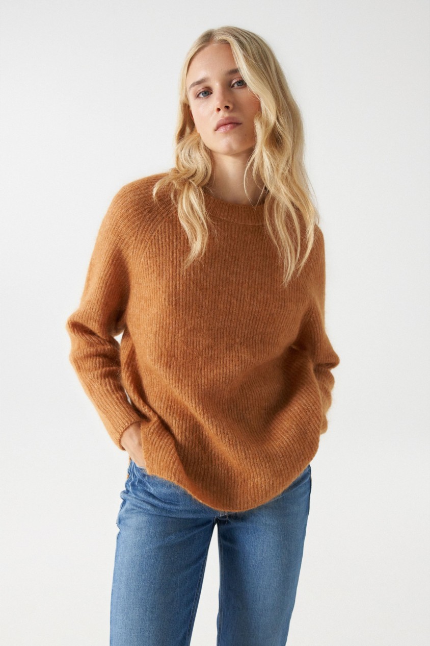 PULL EN LAINE ET MOHAIR