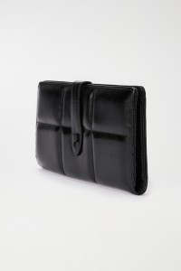 LEATHER EFFECT PURSE