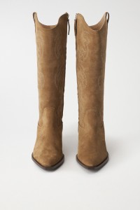 BOTAS COWBOY BORDADAS DE PIEL