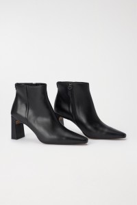 LEATHER ANKLE BOOTS WITH HEEL