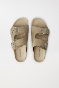 FLACHE LEDERSANDALEN MIT SCHNALLEN