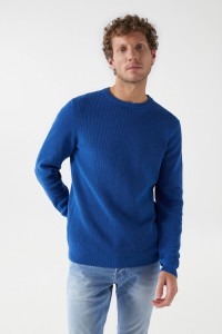 PULL EN MAILLE TRICOT