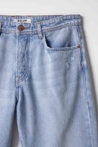 TAPERED-JEANS, MIT RISSEN