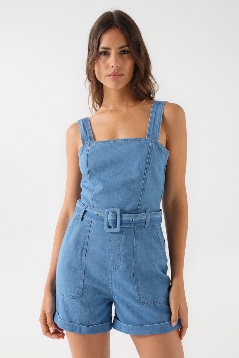 COMBINAISON EN DENIM LGER AVEC CEINTURE