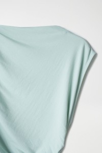 TOP WITH DRAPED EFFECT