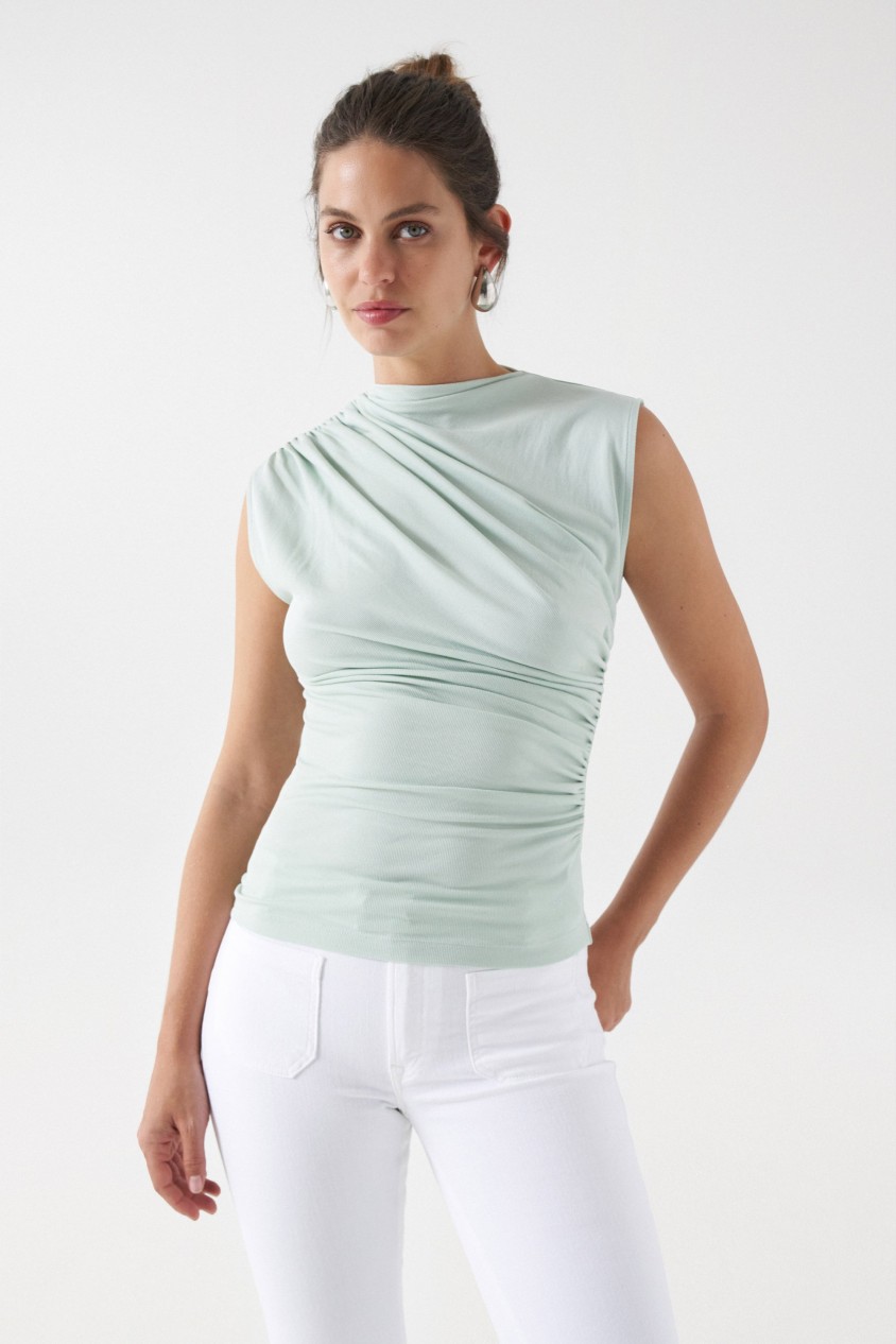 TOP WITH DRAPED EFFECT