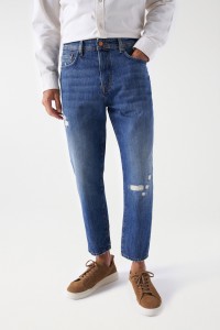 JEANS TAPERED DESTROYED