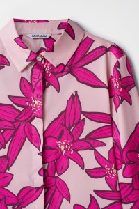 BLUSE MIT BLUMENMUSTER