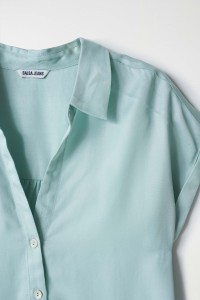 PLAIN SATIN-FEEL SHIRT