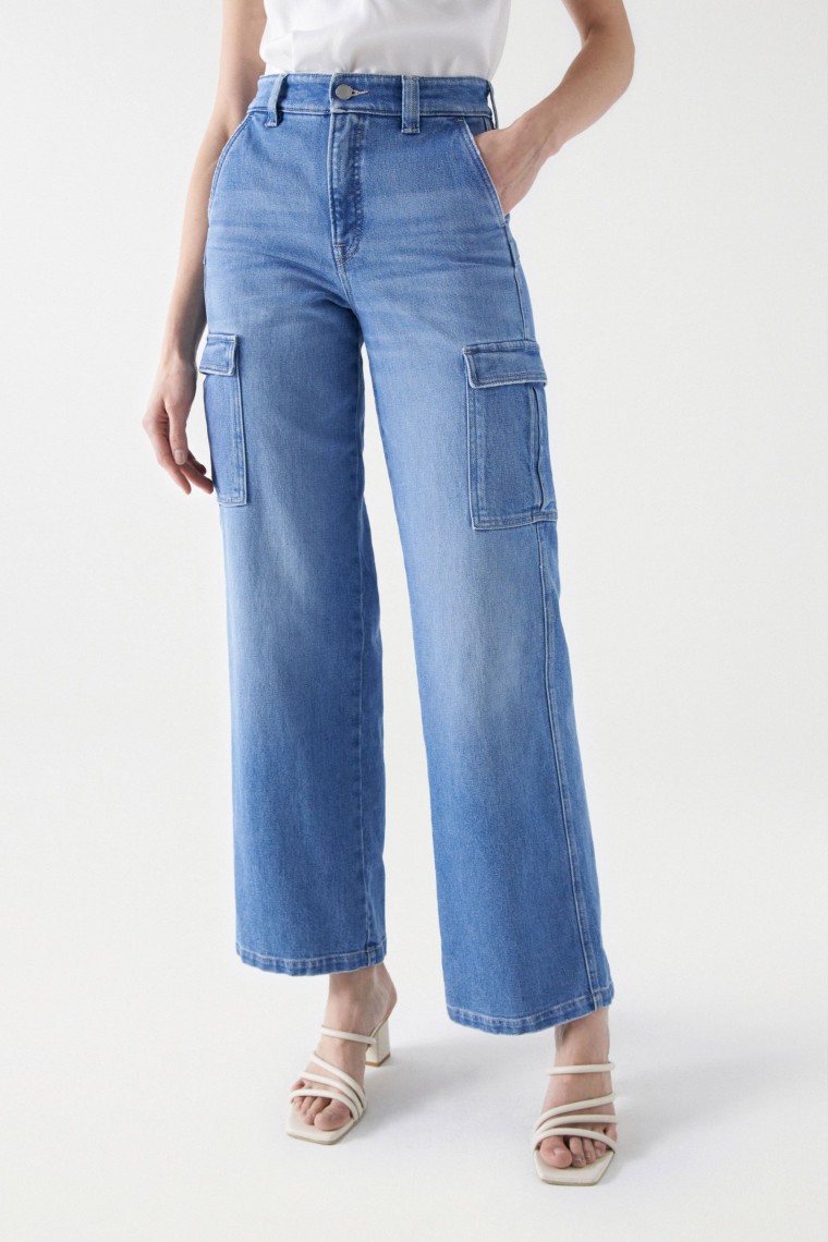 FAITH PUSH IN CARGO JEANS