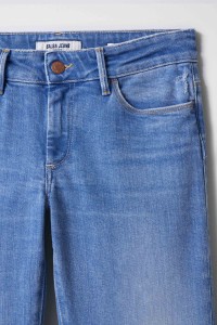 WONDER PUSH UP FLARE JEANS MIT RISSEN