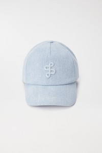 LIGHTDENIM CAP WITH BRANDING DETAIL