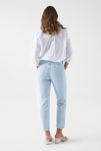 TRUE LIGHT WASH JEANS WITH RIPS