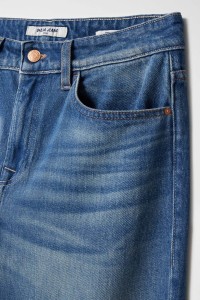 TRUE STRAIGHT DENIM JEANS