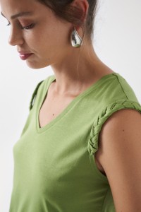 T-SHIRT WITH BRAID DETAIL