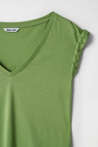 T-SHIRT WITH BRAID DETAIL