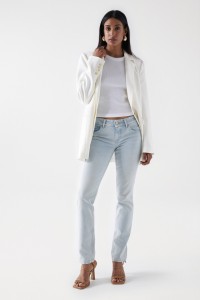 TRUE SLIM LEG LOW RISE JEANS