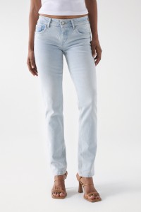 TRUE SLIM LEG LOW RISE JEANS