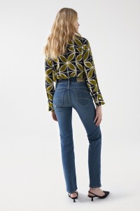 JEANS SECRET PUSH IN STRAIGHT DETALHE BOTES