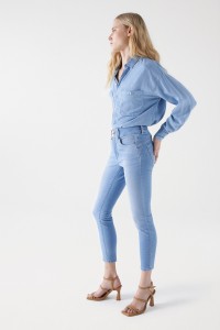 SECRET PUSH IN-JEANS, CROPPED SKINNY-PASSFORM, MIT GLANZSTEINEN AN DEN TASCHEN