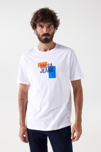 T-SHIRT COM BRANDING