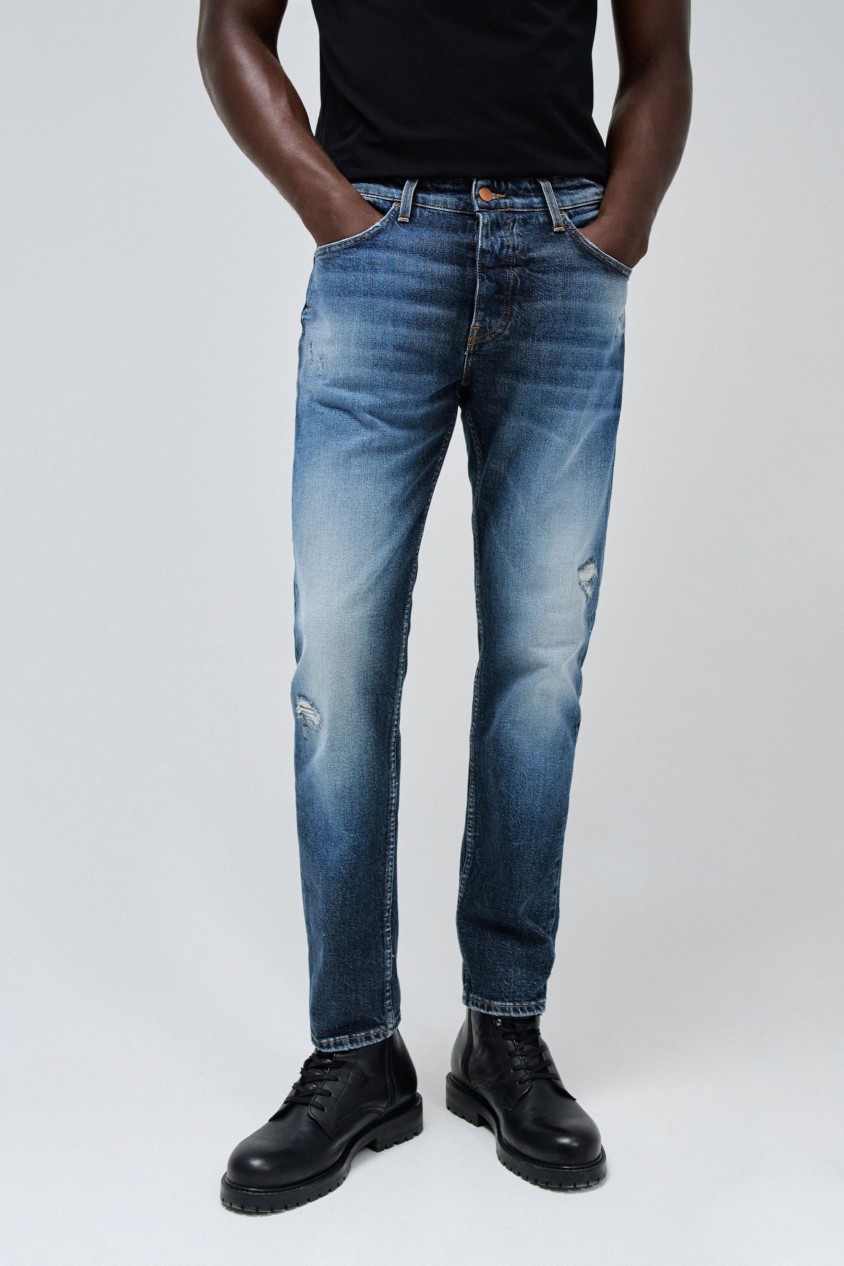 JEANS SLIM FIT MIT RISSEN