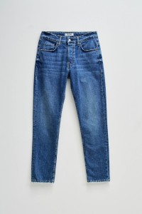 SLIM FIT JEANS WITH MEDIUM WASH