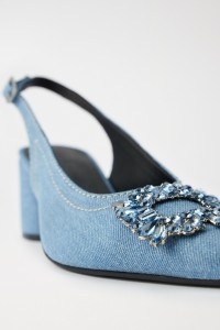 SAPATO SLINGBACK EM DENIM