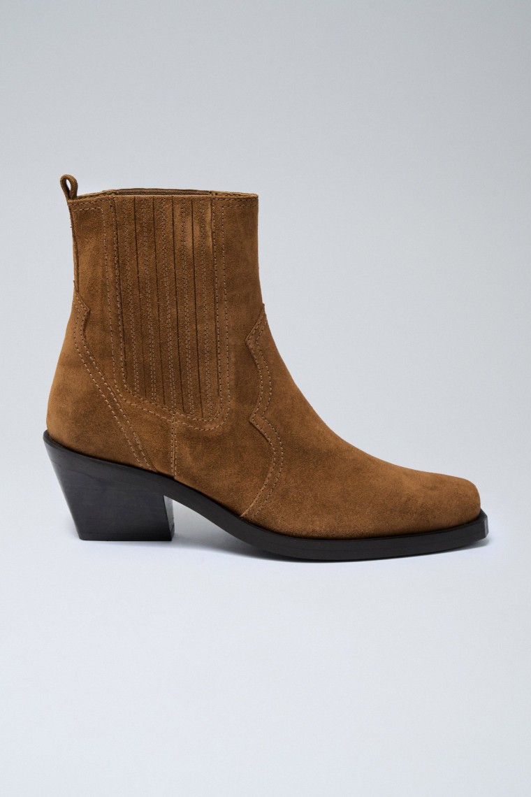 BOTTES EN CUIR STYLE COWBOY