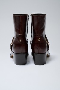 BOTTINES EN CUIR