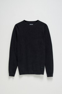 PULL EN MAILLE TRICOTE