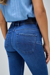 JEANS FAITH PUSH IN CROPPED FLARE