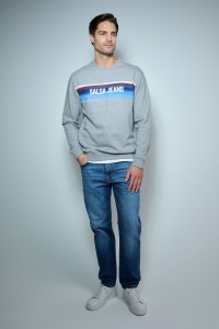 SWEATSHIRT WITH BRANDING