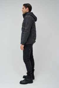 PADDED JACKET WITH ZIP CLOSURE