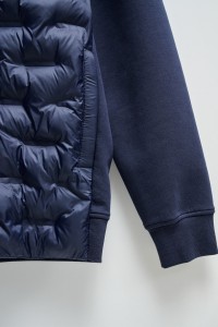 PADDED JACKET WITH ZIP CLOSURE