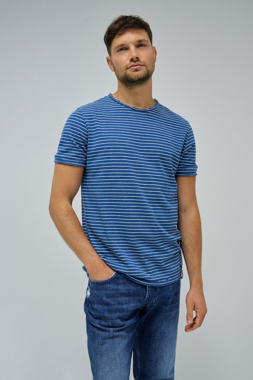 STRIPED T-SHIRT